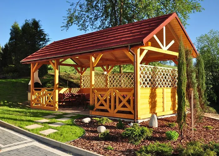 Helena 홈스테이 포로닌